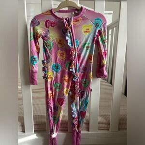 Bums & Roses bamboo Valentine’s Day zippy 3-6 months